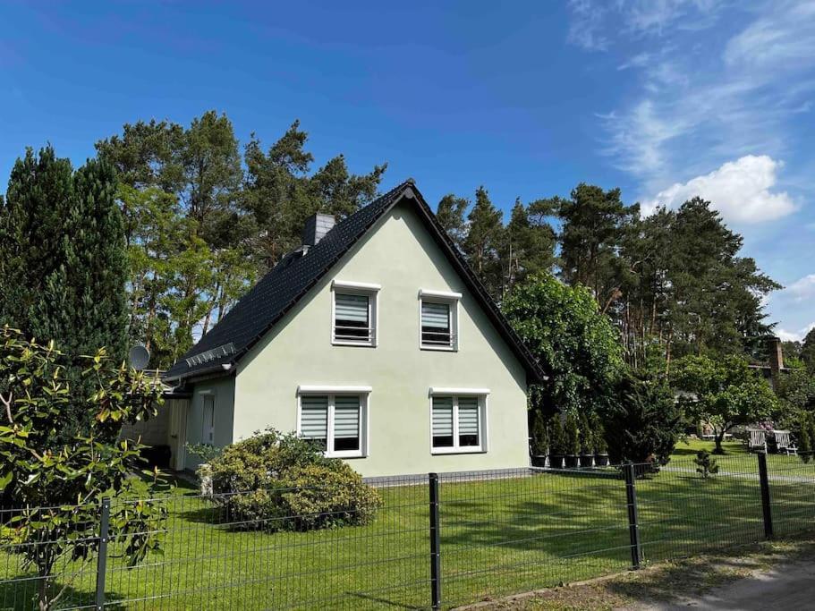 -Haus Am Waeldchen- Zehdenick Exterior foto